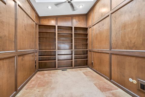 Tiny photo for 3336 Mansion Way, Columbus, OH 43221 (MLS # 225045301)