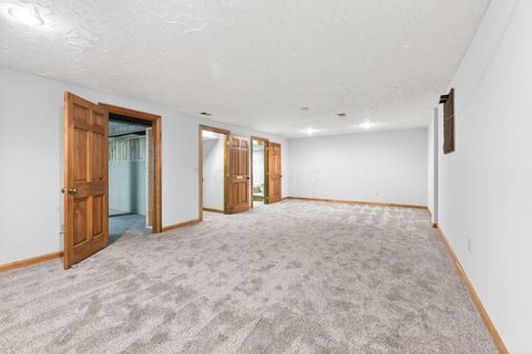 Tiny photo for 3336 Mansion Way, Columbus, OH 43221 (MLS # 225045301)