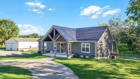 Tiny photo for 6085 Julian Road SW, Amanda, OH 43102 (MLS # 226035722)