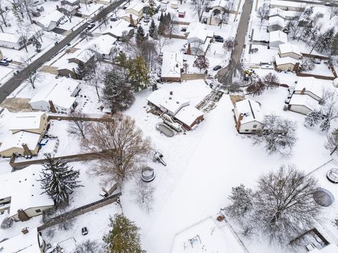 Tiny photo for 1069 Clovernoll Court, Marysville, OH 43040 (MLS # 225045121)