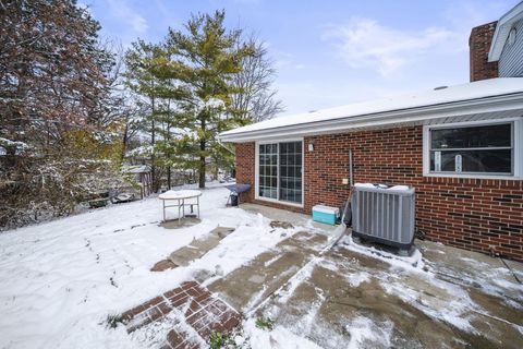 Tiny photo for 1069 Clovernoll Court, Marysville, OH 43040 (MLS # 225045121)