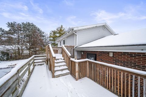 Tiny photo for 1069 Clovernoll Court, Marysville, OH 43040 (MLS # 225045121)