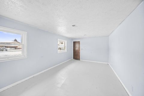 Tiny photo for 1069 Clovernoll Court, Marysville, OH 43040 (MLS # 225045121)