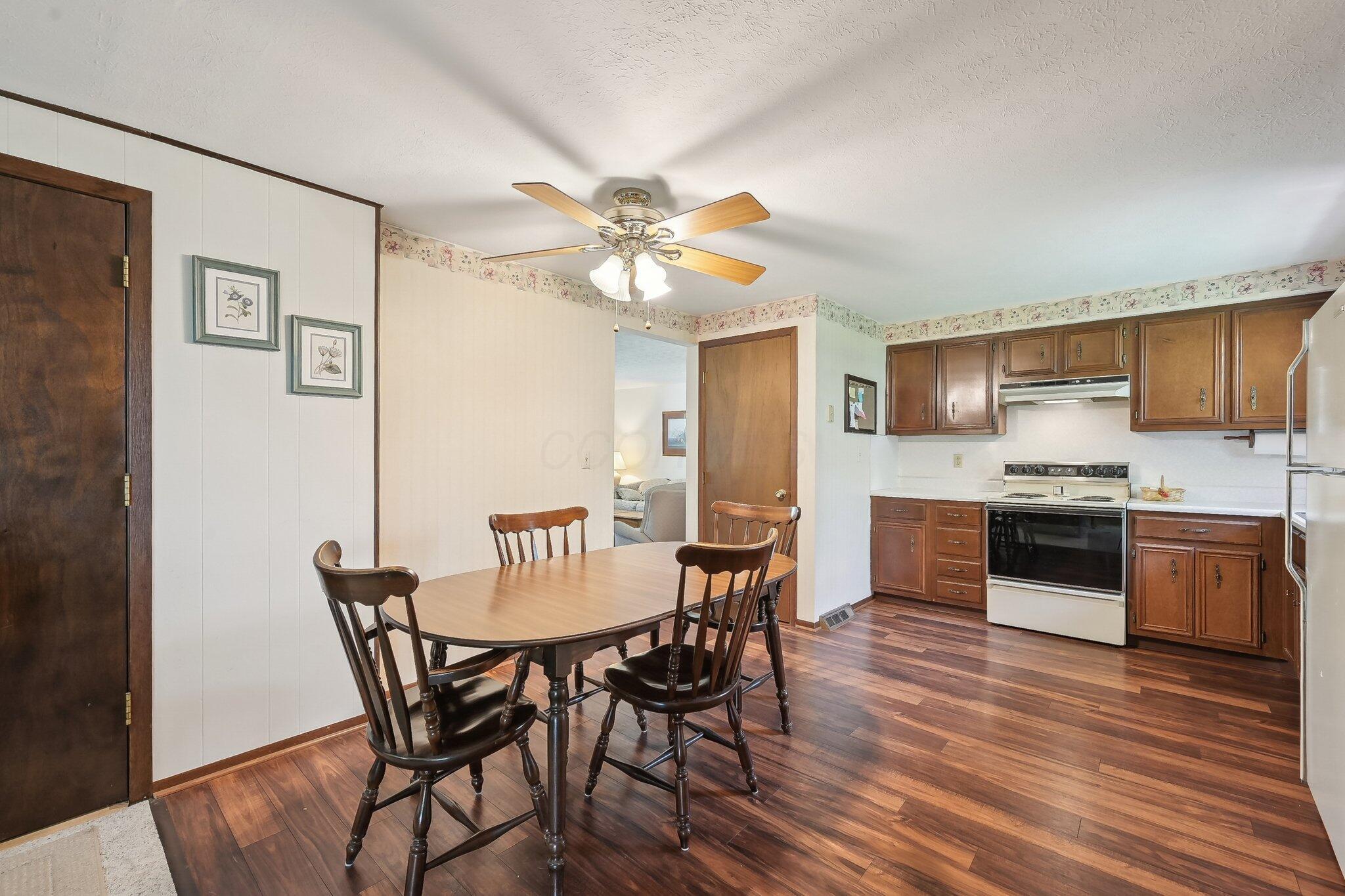 431 Pickering Drive, Pickerington, Ohio image 20