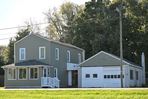 Tiny photo for 14549 Zion Road, Thornville, OH 43076 (MLS # 226034177)