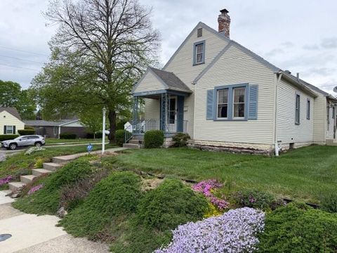 Photo of 330 W 1st Street, Springfield, OH 45504 (MLS # 226012742)