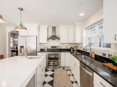 Tiny photo for 1112 Elmwood Avenue, Columbus, OH 43212 (MLS # 226002964)