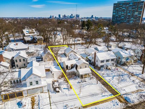 Tiny photo for 1112 Elmwood Avenue, Columbus, OH 43212 (MLS # 226002964)