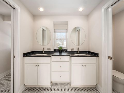 Tiny photo for 1112 Elmwood Avenue, Columbus, OH 43212 (MLS # 226002964)