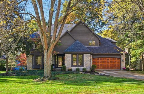 Photo of 5681 Morlich Square, Dublin, OH 43017 (MLS # 225040084)