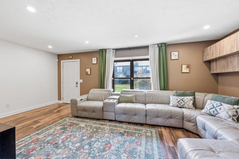Tiny photo for 5753 Hallridge Circle, Columbus, OH 43232 (MLS # 226032767)