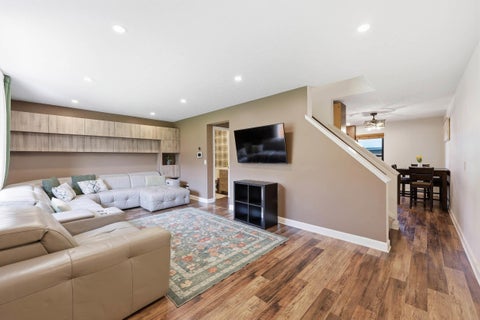 Tiny photo for 5753 Hallridge Circle, Columbus, OH 43232 (MLS # 226032767)
