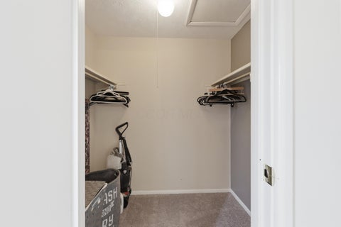 Tiny photo for 5753 Hallridge Circle, Columbus, OH 43232 (MLS # 226032767)