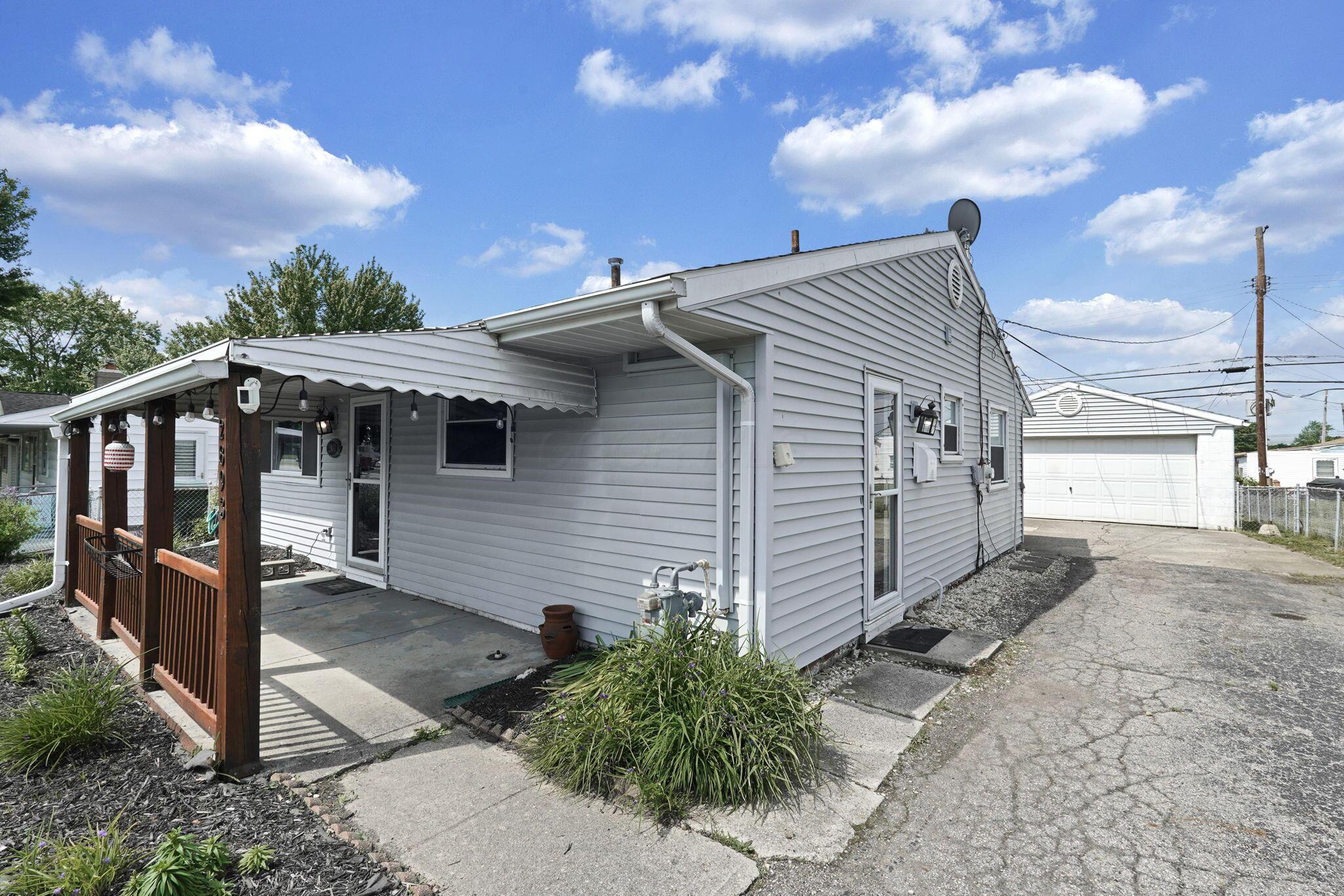 2893 Parsons Avenue