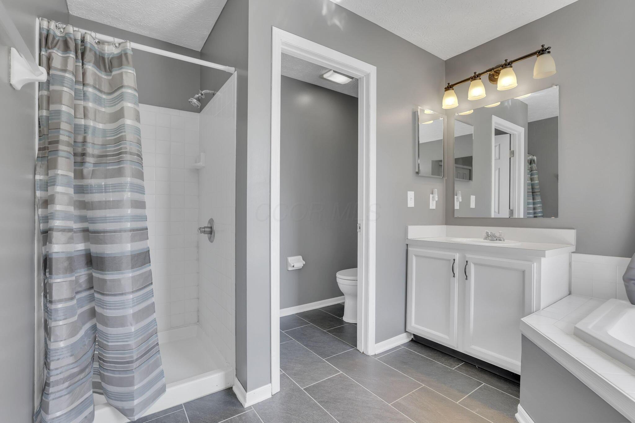 928 Sharon Glyn Drive, Newark, Ohio image 30