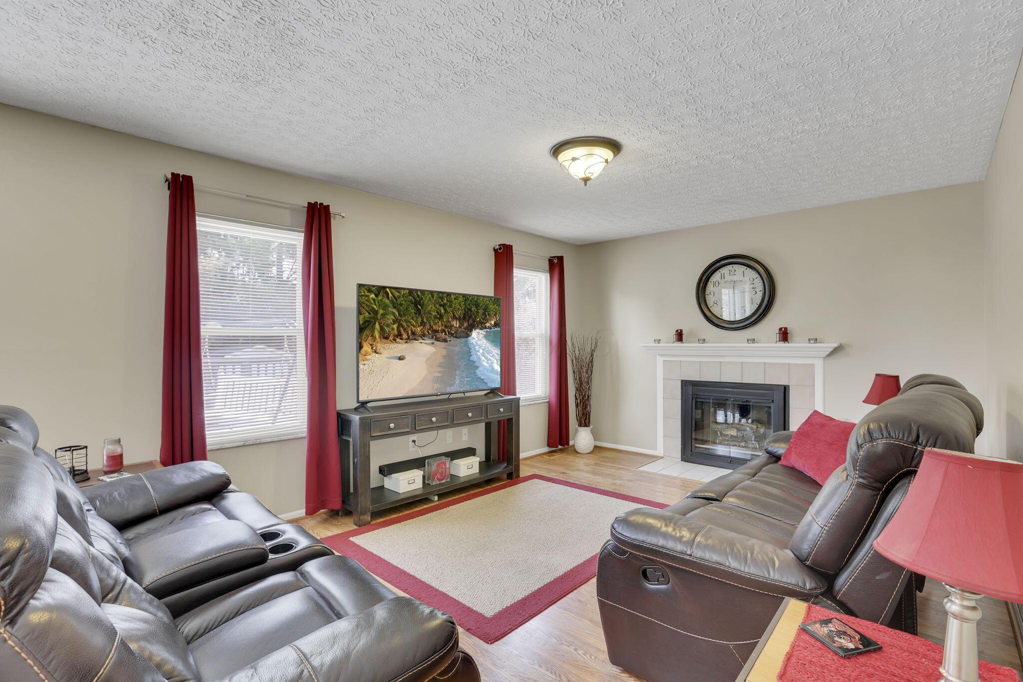 928 Sharon Glyn Drive, Newark, Ohio image 8