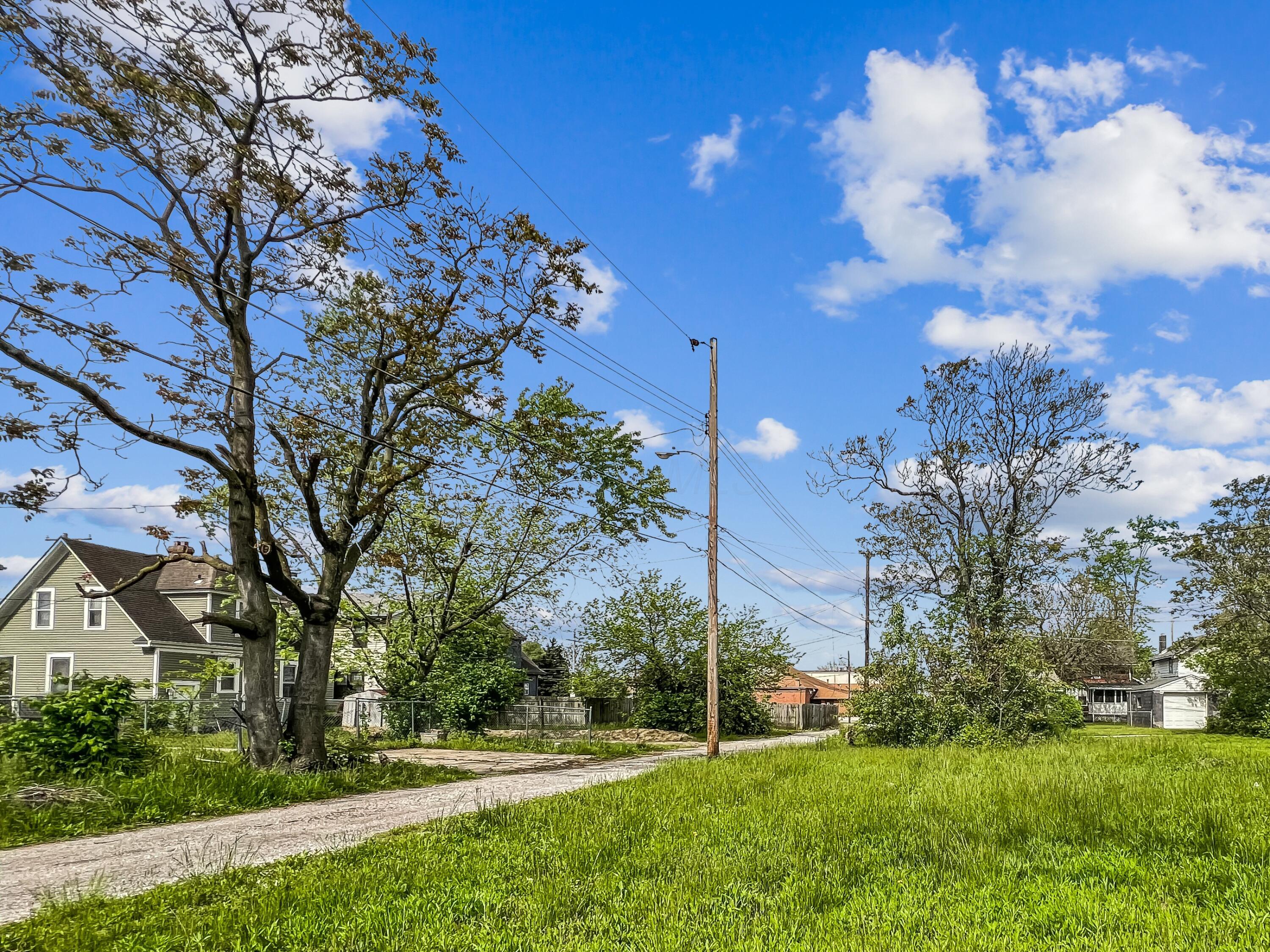 1553 Brooks Avenue #1551, Columbus, Ohio image 4