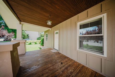 Tiny photo for 531 N Main Street, Sugar Grove, OH 43155 (MLS # 226022172)