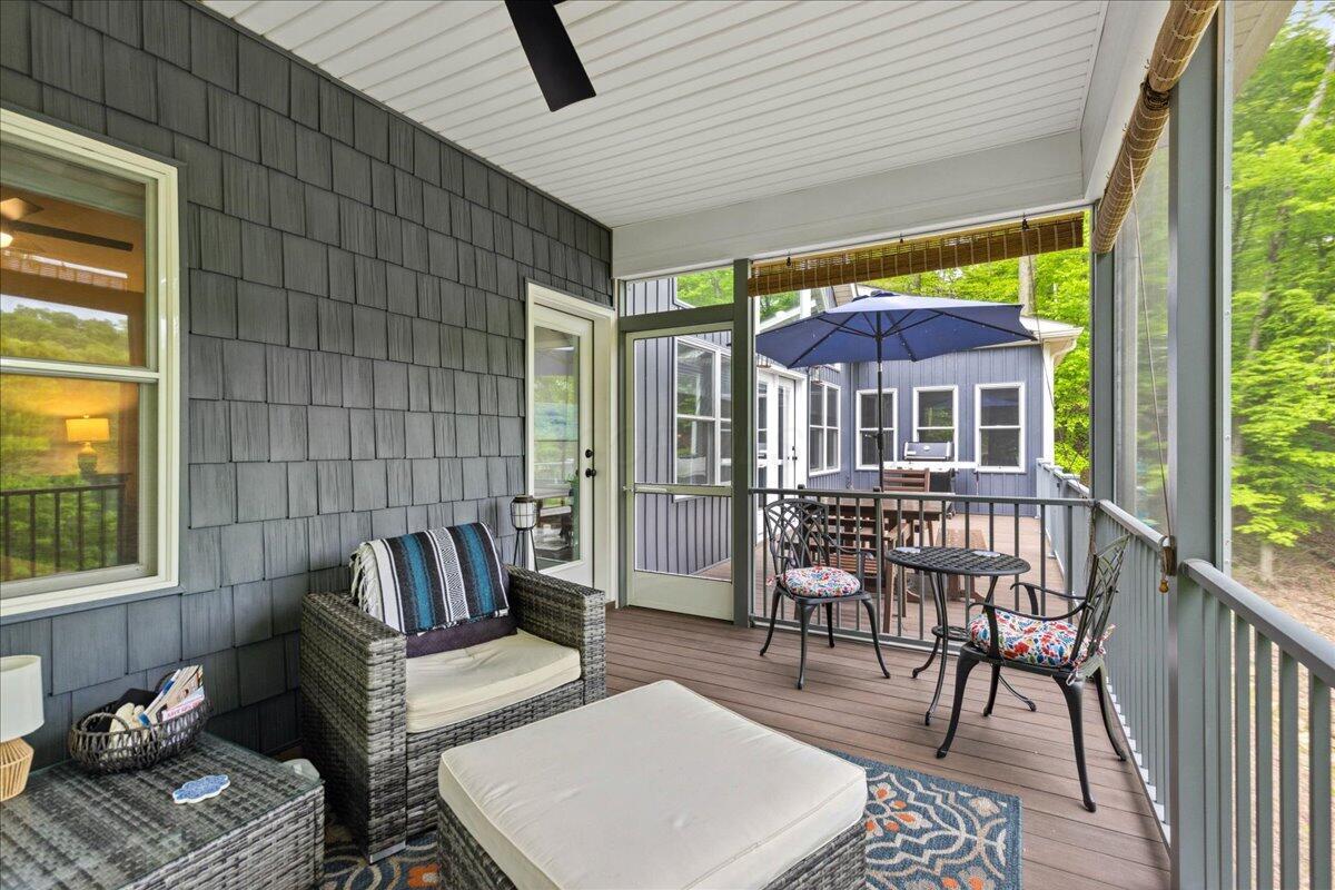 659 Natchez Lane, Sugar Grove, Ohio image 10