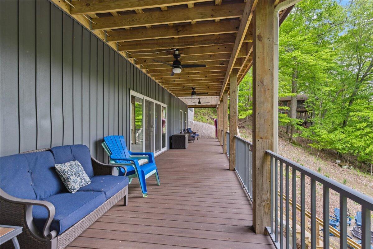 659 Natchez Lane, Sugar Grove, Ohio image 14
