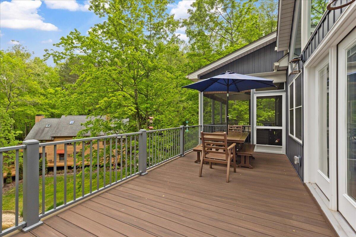 659 Natchez Lane, Sugar Grove, Ohio image 9
