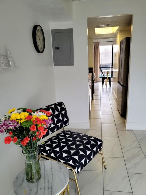 Photo of 734 Worthington Forest Place, Columbus, OH 43229 (MLS # 225045562)