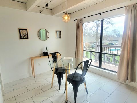 Tiny photo for 734 Worthington Forest Place, Columbus, OH 43229 (MLS # 225045562)