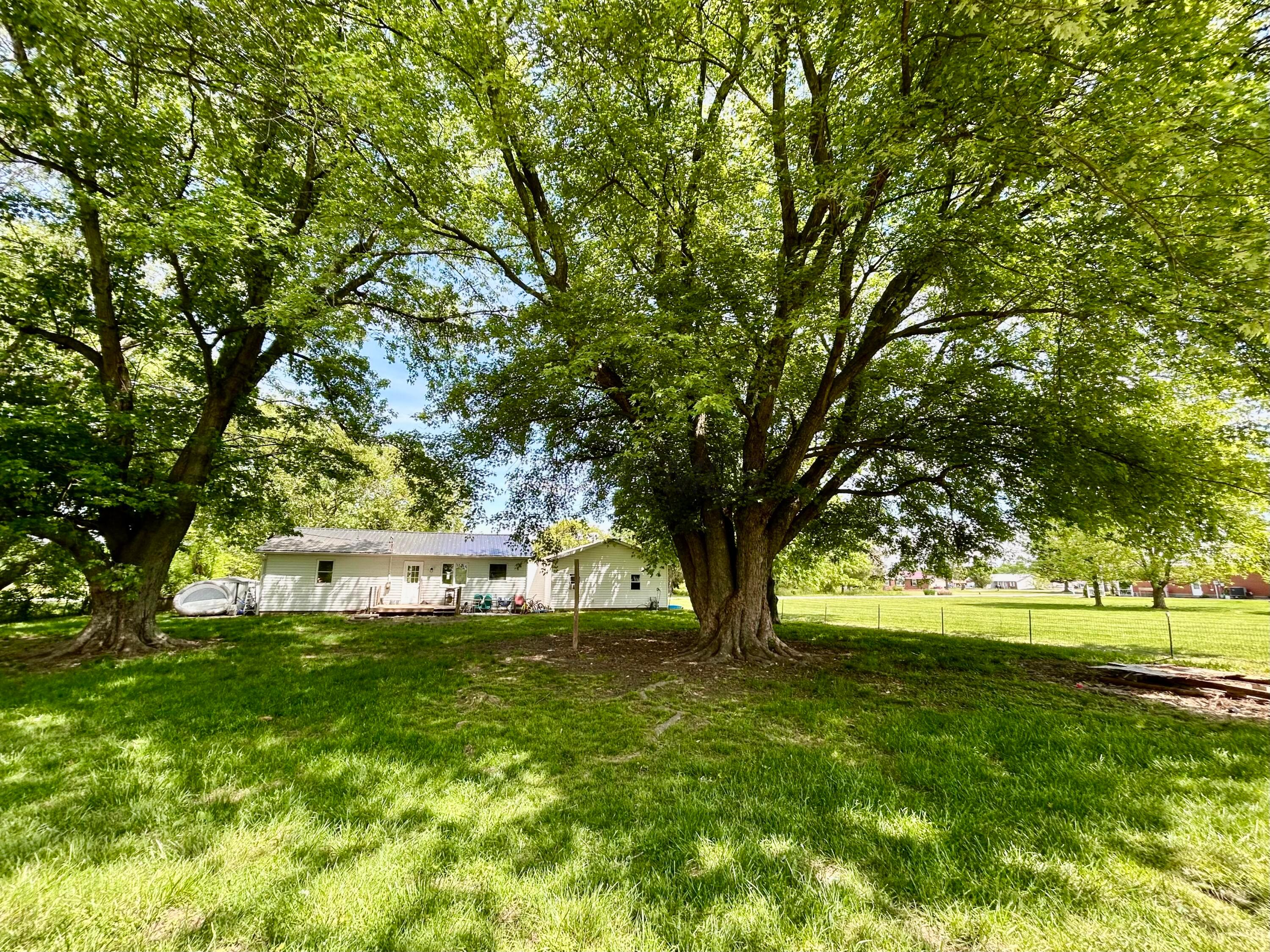 10070 Wolfe Road, New Vienna, Ohio image 24