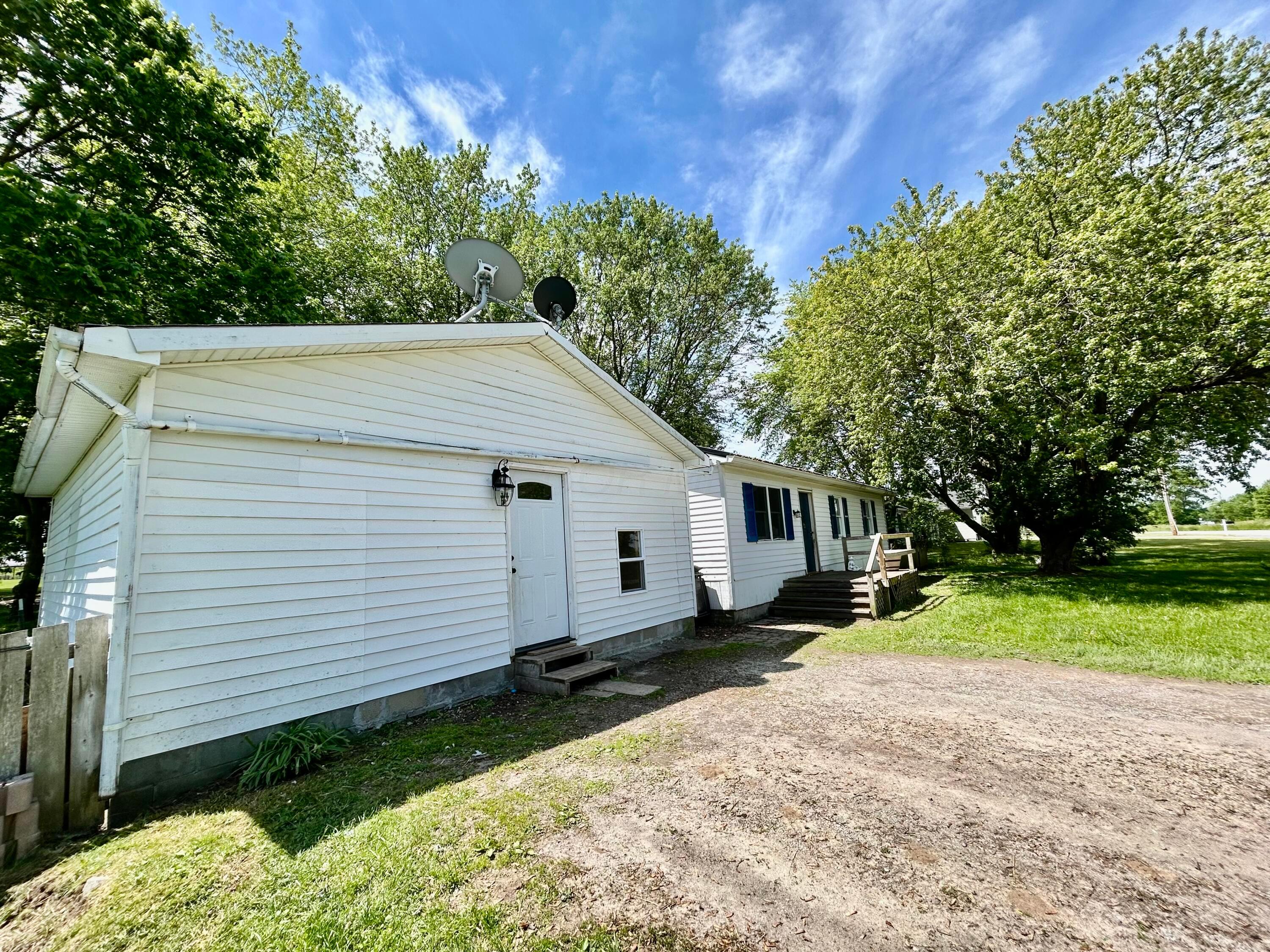 10070 Wolfe Road, New Vienna, Ohio image 3