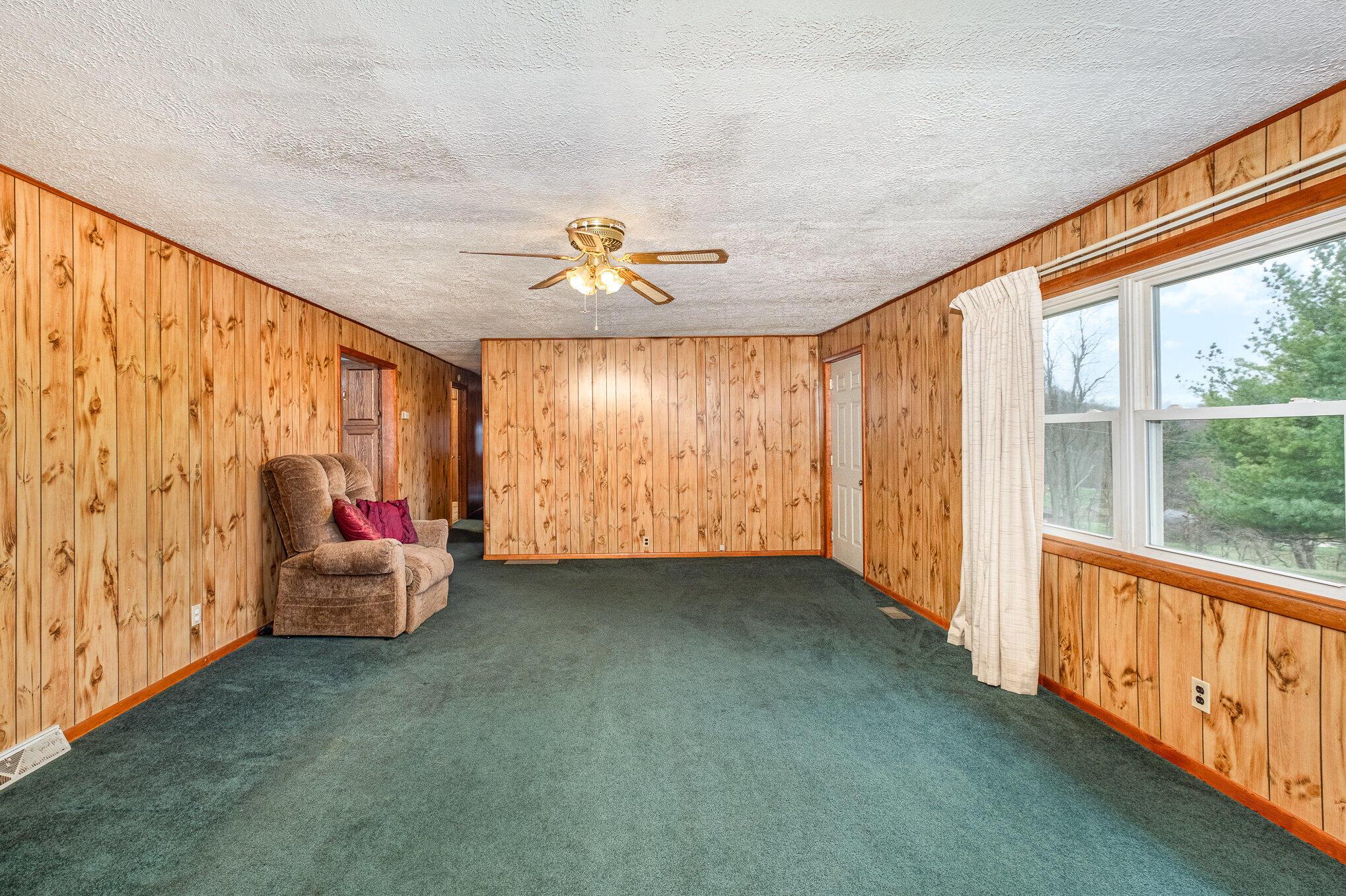 12070 W Carlisle Road, Frazeysburg, Ohio image 10