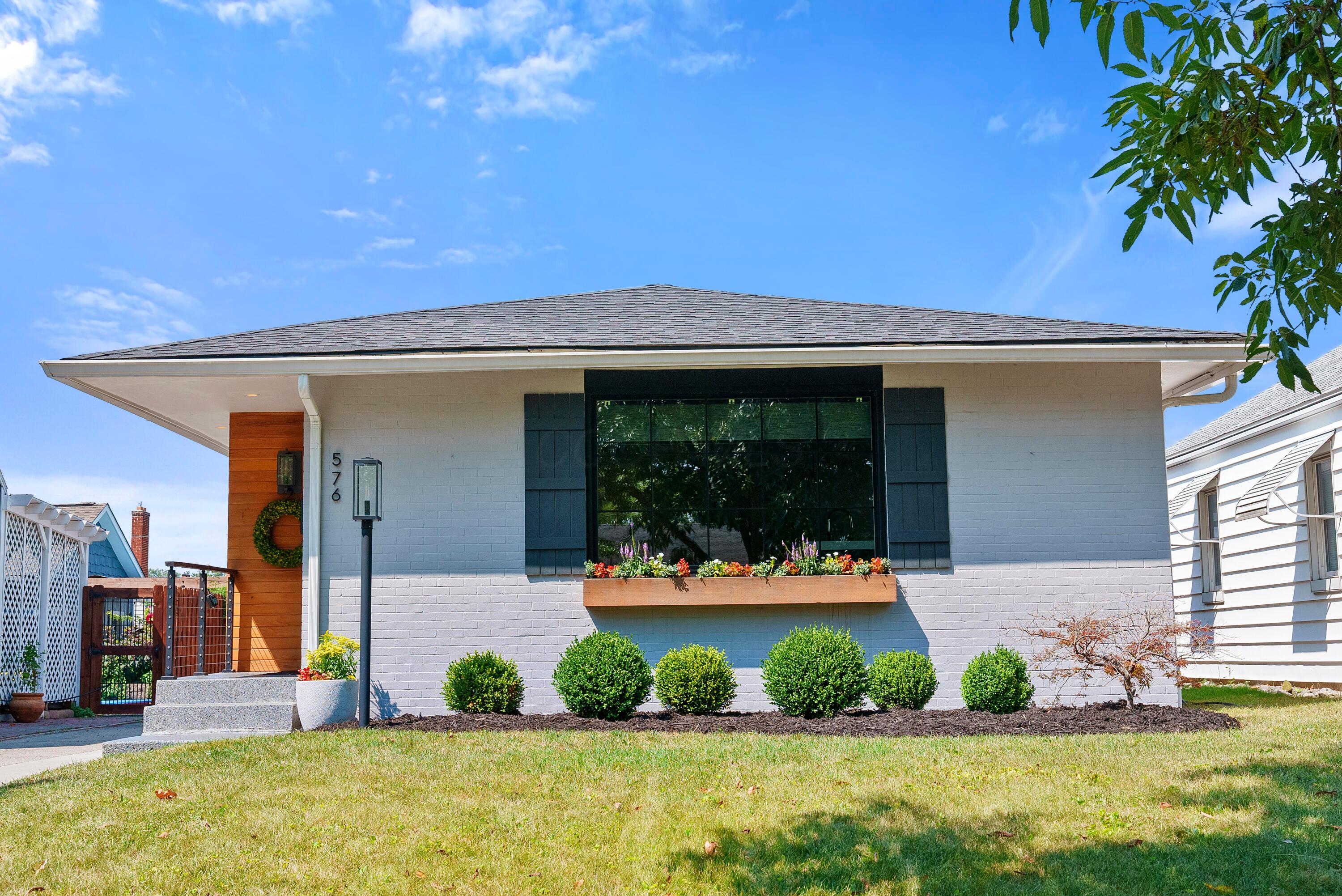576 E Jeffrey Place, Columbus, Ohio image 1