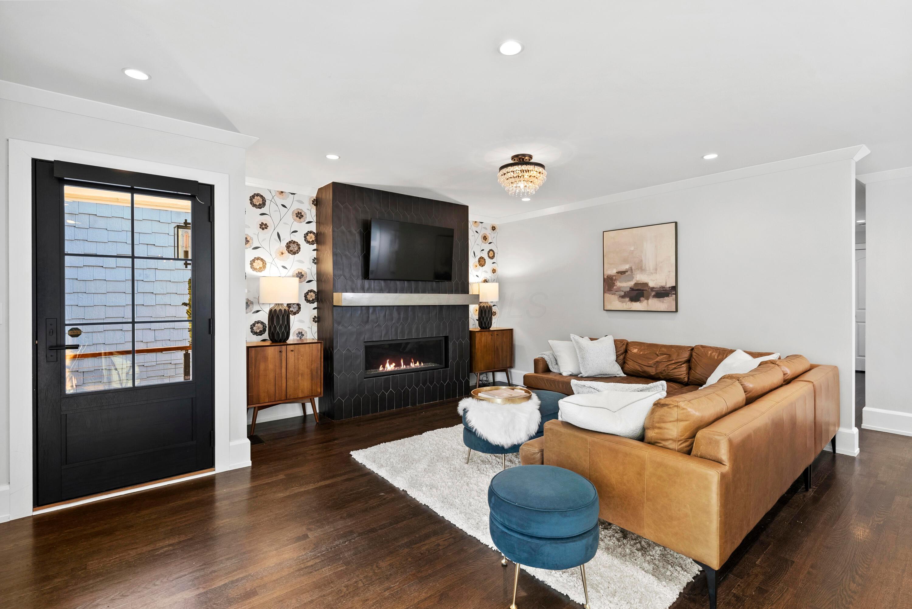 576 E Jeffrey Place, Columbus, Ohio image 4