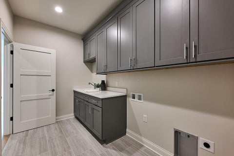 Tiny photo for 7301 Wood Edge Lane, New Albany, OH 43054 (MLS # 225020663)