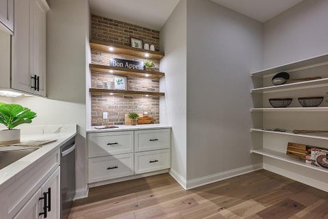 Tiny photo for 7301 Wood Edge Lane, New Albany, OH 43054 (MLS # 225020663)