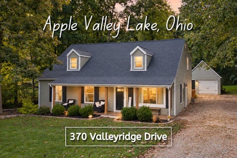 Photo of 370 Valleyridge Drive, Howard, OH 43028 (MLS # 226035610)