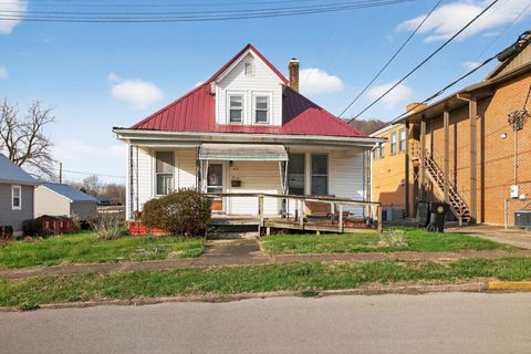 Homes For Sale - 447 Bloom Street<br/> Scioto County, Portsmouth, OH 45662