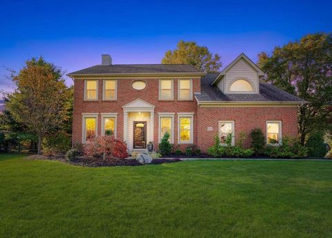 Photo of 6255 Spinnaker Drive, Lewis Center, OH 43035 (MLS # 226018366)