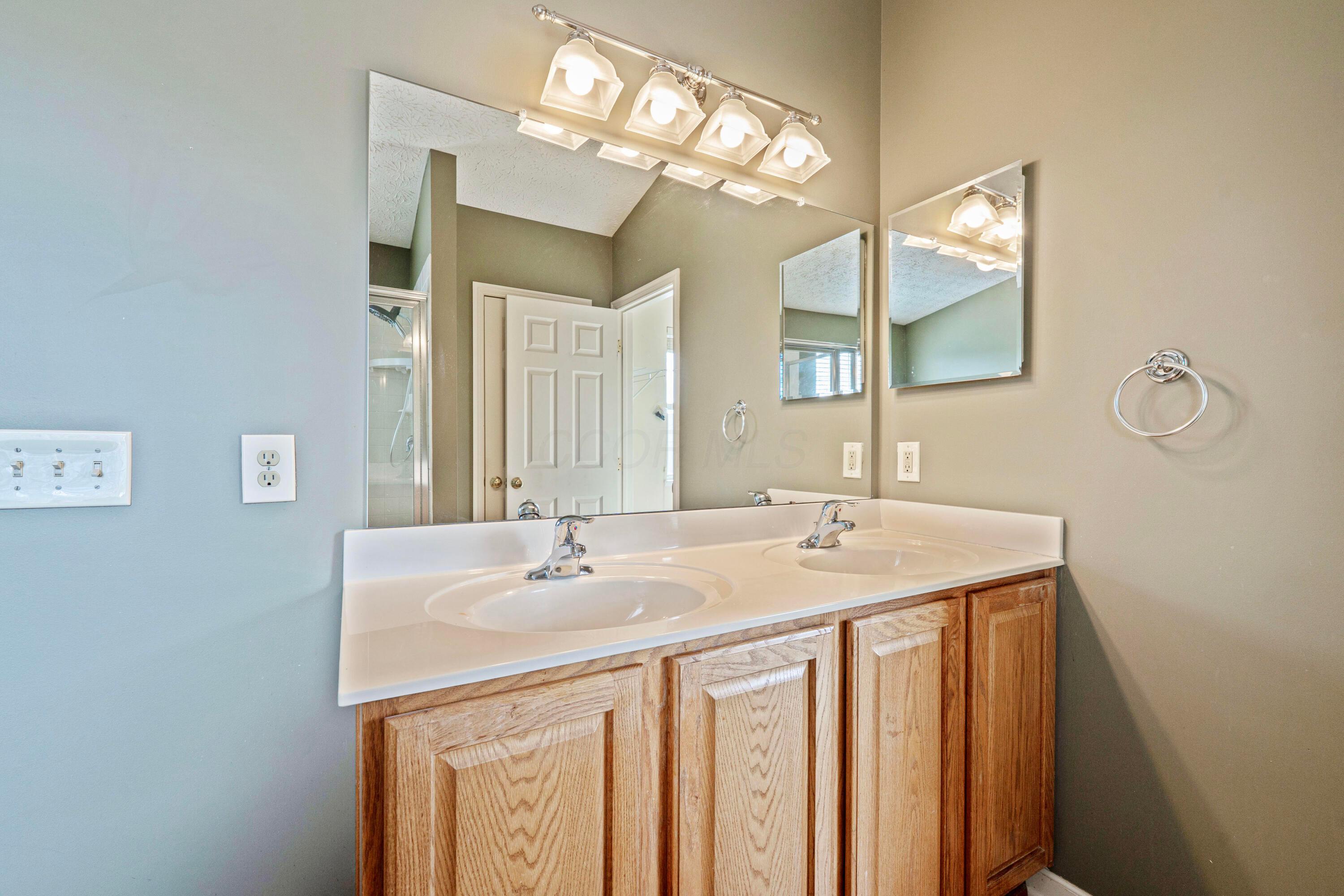 4798 Riverrock Drive, Columbus, Ohio image 17