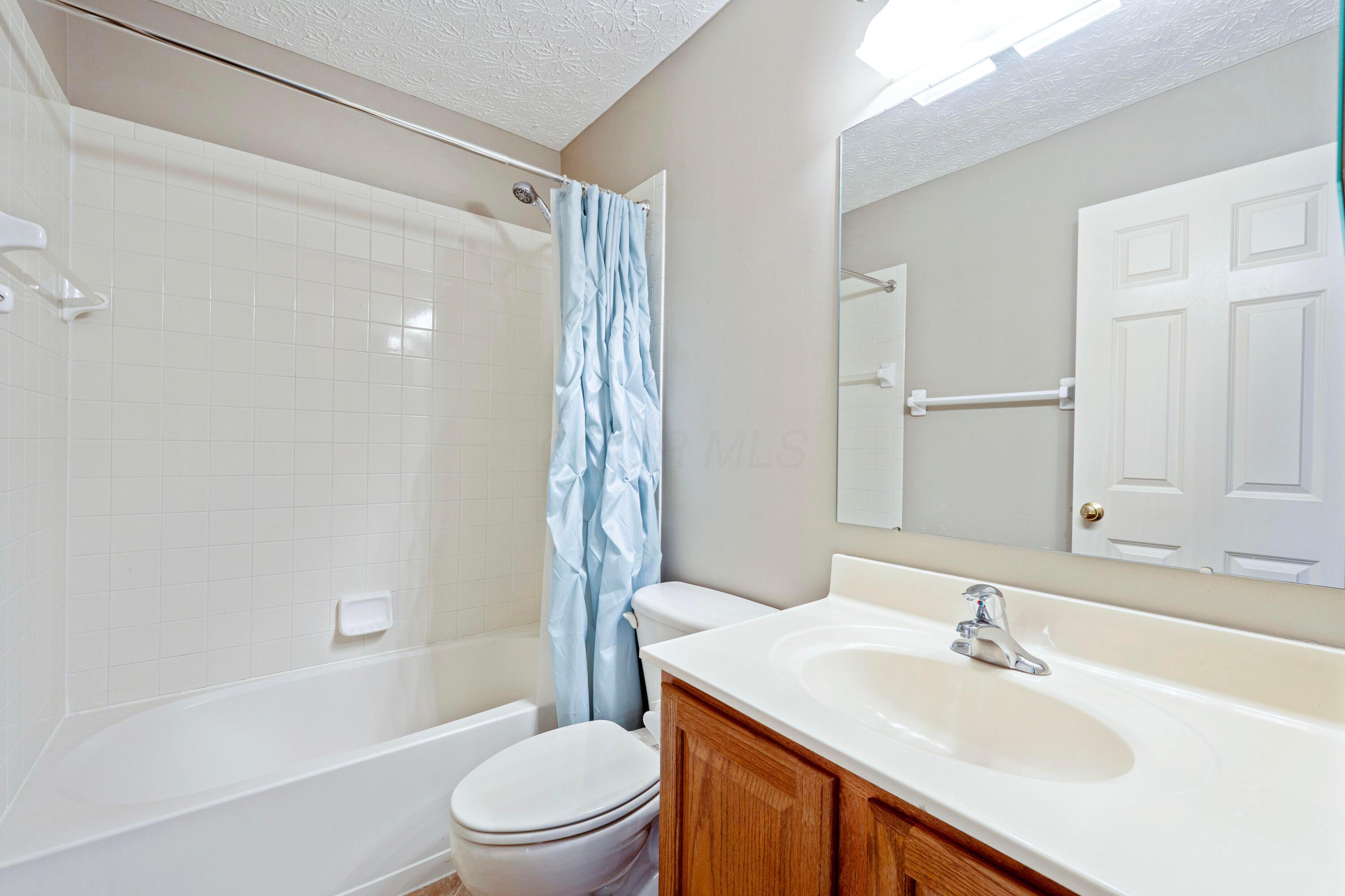 4798 Riverrock Drive, Columbus, Ohio image 22