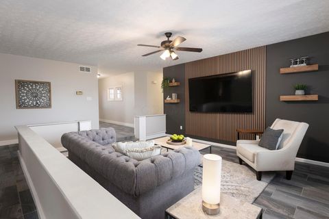 Tiny photo for 7590 Bevelhymer Road, New Albany, OH 43054 (MLS # 226010168)