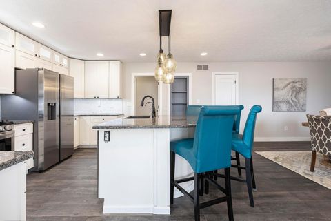 Tiny photo for 7590 Bevelhymer Road, New Albany, OH 43054 (MLS # 226010168)