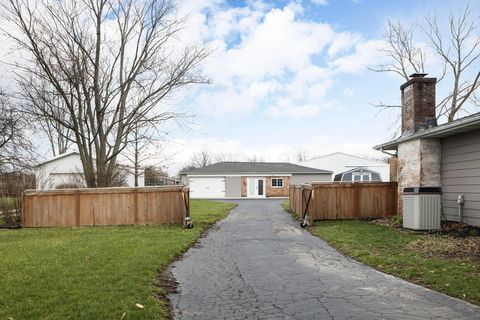 Tiny photo for 7590 Bevelhymer Road, New Albany, OH 43054 (MLS # 226010168)