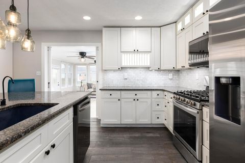 Tiny photo for 7590 Bevelhymer Road, New Albany, OH 43054 (MLS # 226010168)