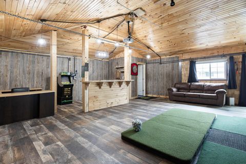 Tiny photo for 7590 Bevelhymer Road, New Albany, OH 43054 (MLS # 226010168)