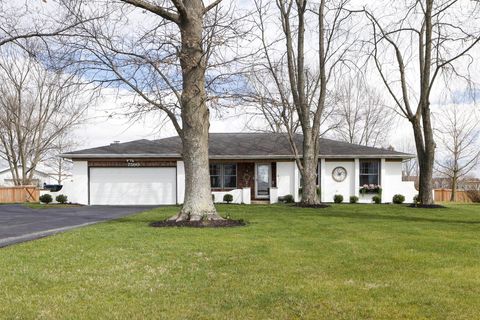 Tiny photo for 7590 Bevelhymer Road, New Albany, OH 43054 (MLS # 226010168)