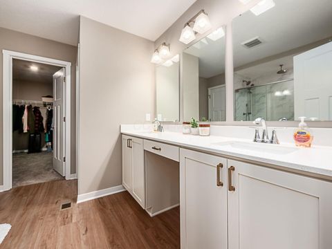 Tiny photo for 505 Conley Drive, Commercial Point, OH 43116 (MLS # 225044849)