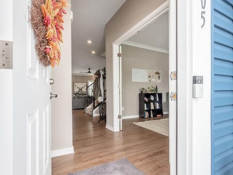 Tiny photo for 505 Conley Drive, Commercial Point, OH 43116 (MLS # 225044849)