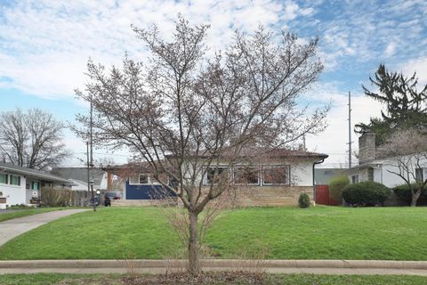 Photo of 656 S Kellner Road, Columbus, OH 43209 (MLS # 226009229)
