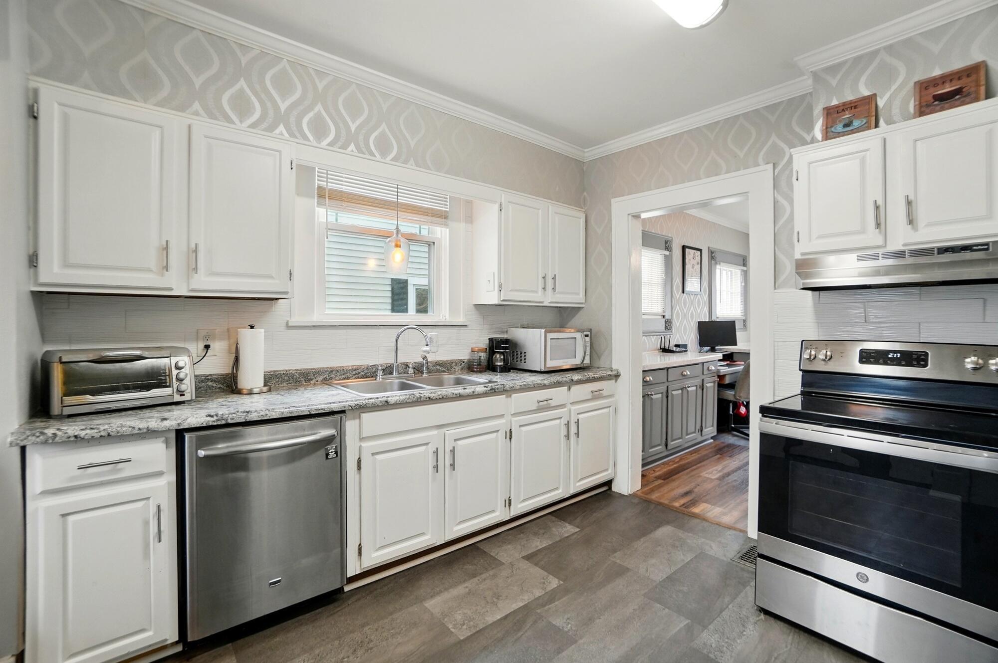 114 Roosevelt Drive, Springfield, Ohio image 20