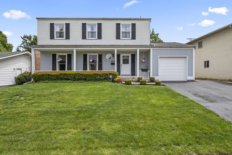 Photo of 6951 Ardelle Drive, Reynoldsburg, OH 43068 (MLS # 226017368)